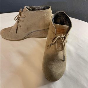 Tom’s brown suede wedges size 6.5